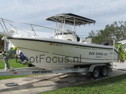 Boston Whaler Outrage 23 specificaties